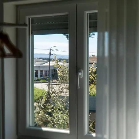 Cantinho Dos Avos - Local Apartment *